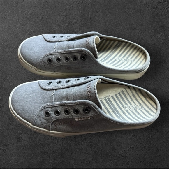 Täōs - Ez Soul Slip On Canvas in Grey Wash - Size 9 - Picture 4 of 9